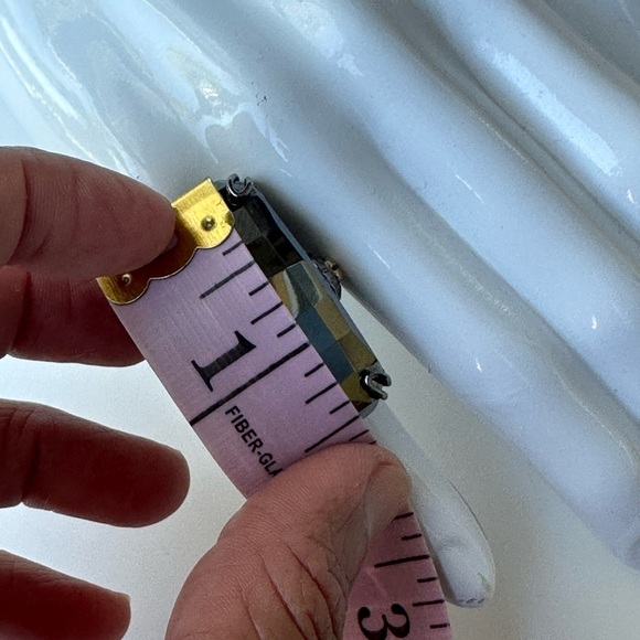 Retired Henri Bendel Statement Ring - Picture 7 of 9